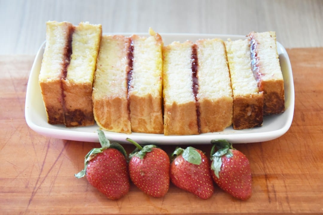 toast with jam showing a bread option that may be too crisp early in recovery